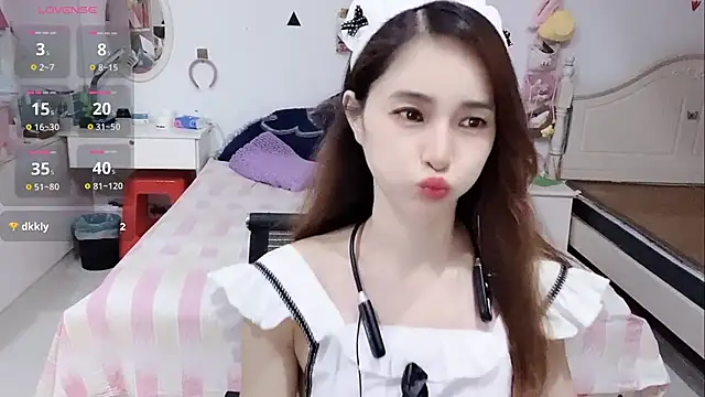 miaomiao-99's Live XXX Chat