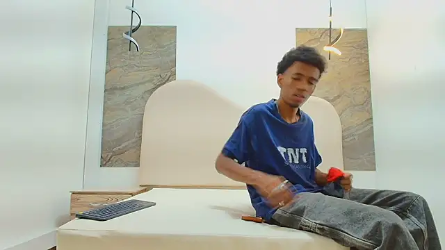 دردشة nero_reyd الجنسية المباشرة