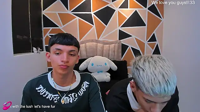 Juan_Nd_Steven Live XXX Chat
