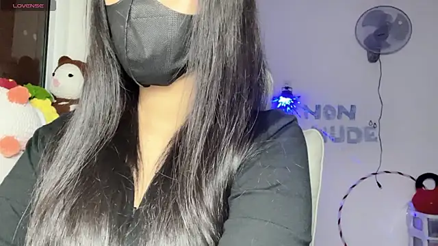 Czat XXX na żywo – Tieu-May