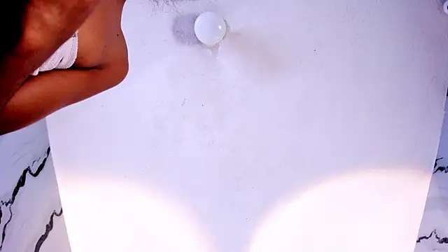 Živý XXX chat averline_sterling
