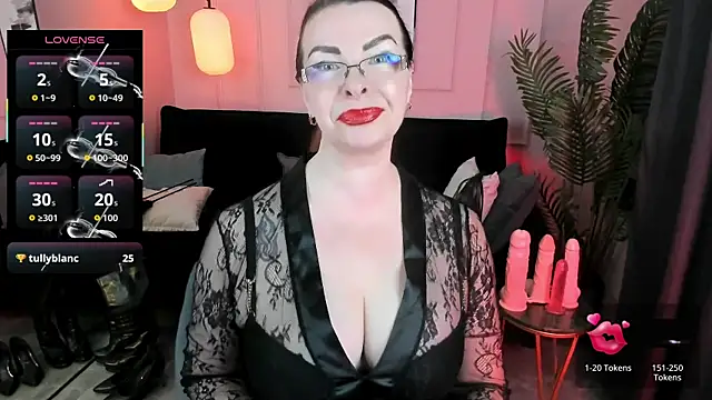 MrsIngrid Chat XXX in diretta