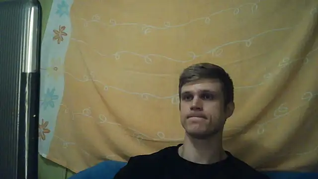 Chat +18 de NinhoMorango ao vivo