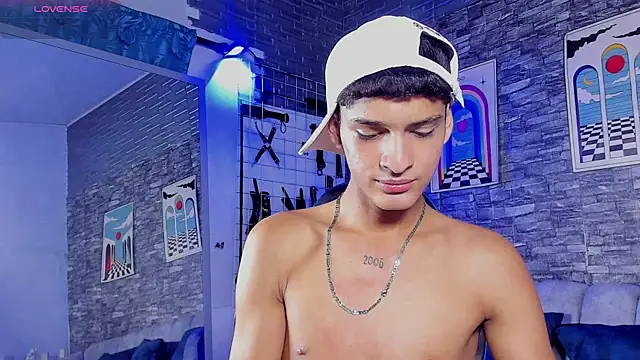 stevensantana1 live XXX chat