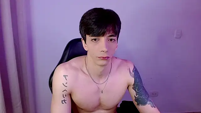 Czat XXX na żywo – H3ll_B0I