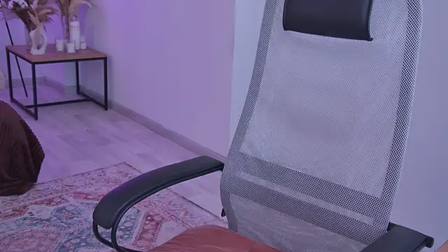 DiRosie Adlı Modelin Canlı XXX Sohbeti