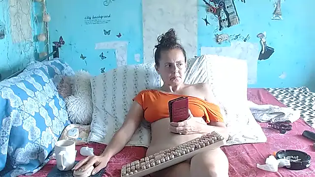 Chat XXX en directo de brighteyes77