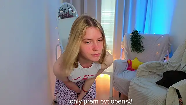 MilanaRayy: онлайн-секс-чат