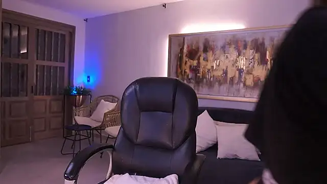 XXX chat uživo modela KylaMorrison