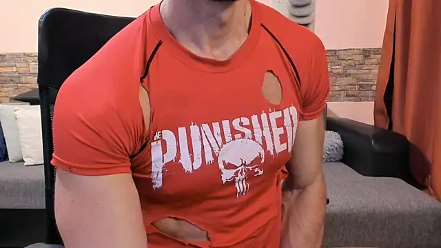 HotHunkTrainer – Naživo XXX chat