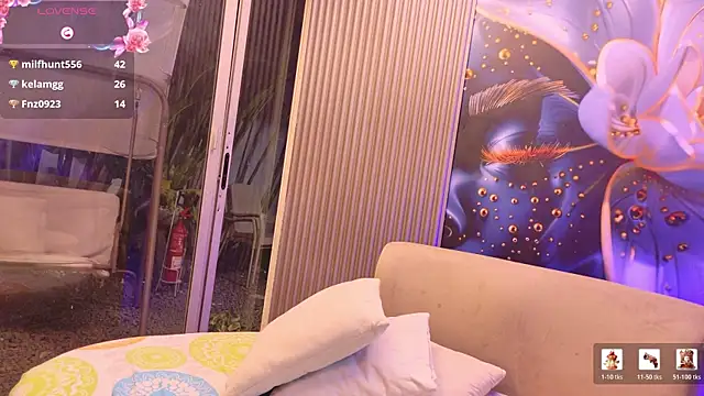 rouxinferno_cr's Live XXX Chat