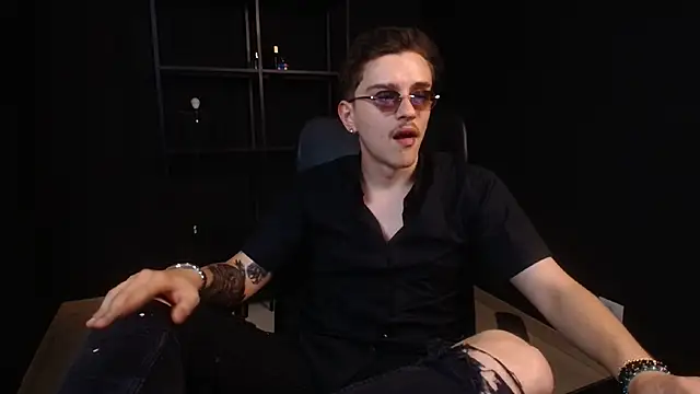 FelixStarkkのライブXXXチャット