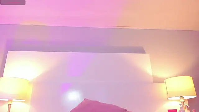 ElisasueのライブXXXチャット
