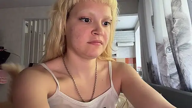 FreedaDeloach Adlı Modelin Canlı XXX Sohbeti