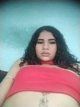 Chat +18 de melissamel1999 ao vivo