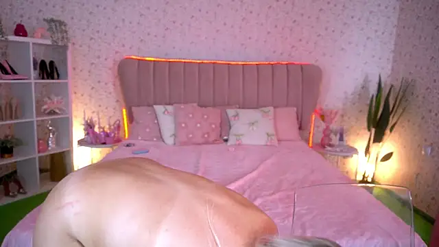MissyMartinez Adlı Modelin Canlı XXX Sohbeti