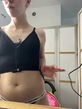 Chat XXX en directo de MartiniiSelenna