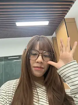 kimo_125 即時 XXX 聊天