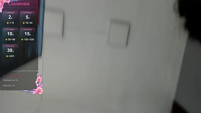 Travis_black_ live XXX chat