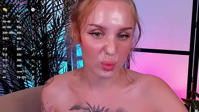 LianaFord's Live XXX Chat