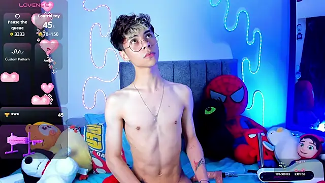Онлайн чат XXX Callum_777