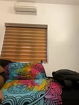 Chatroom XXX en direct de Madhavmenon