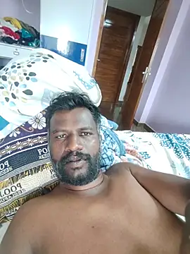 Chat XXX ao vivo de Paramkeerthi