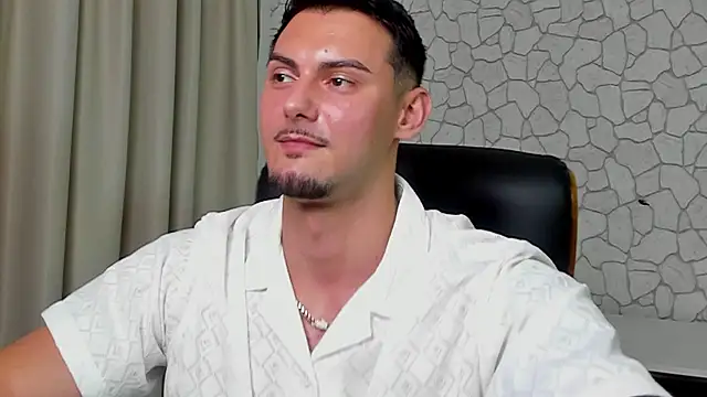 Chat XXX ao vivo de ClintMasters