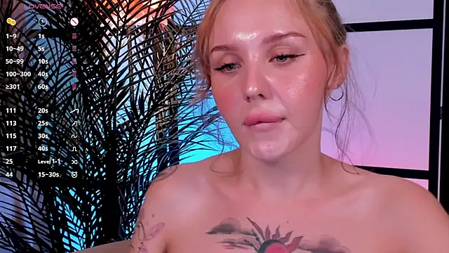 LianaFord 现场XXX聊天