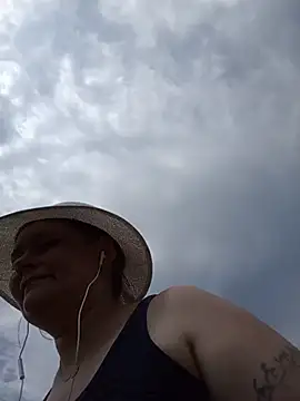Flacara100 Live XXX-chat