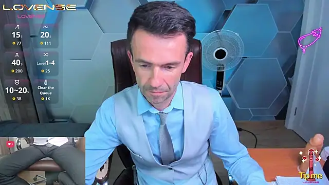 SteveTiger XXX чат на живо