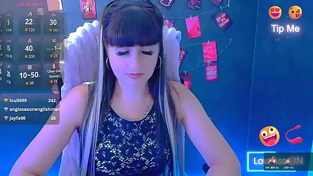 Violla_My Adlı Modelin Canlı XXX Sohbeti