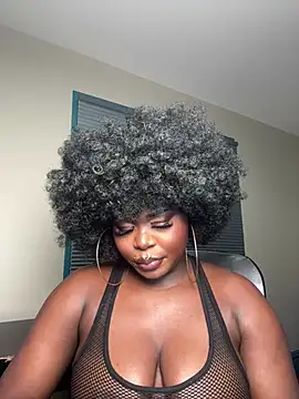 WomanNextdoor1's Live XXX Chat