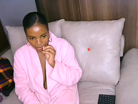 Bustycece Live XXX-Chat