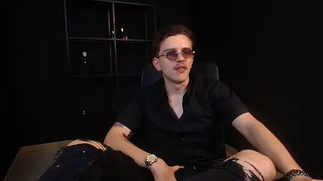 Chatroom XXX en direct de FelixStarkk