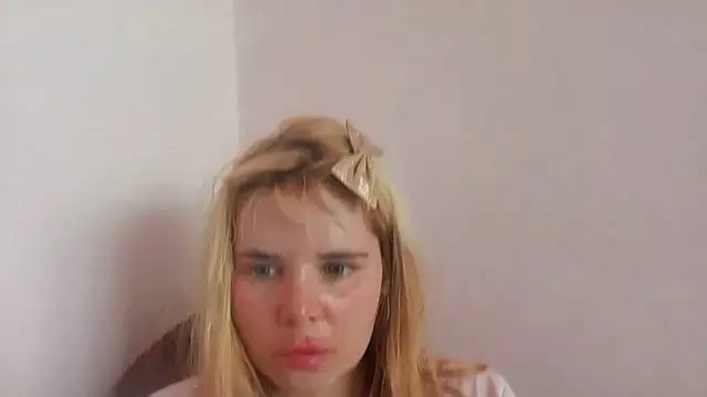 HornyElena: онлайн-секс-чат
