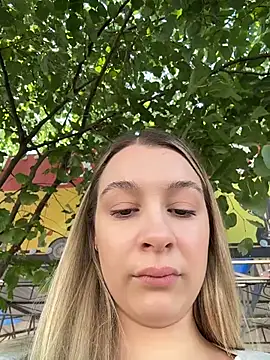 SashaCatt Chat XXX in diretta