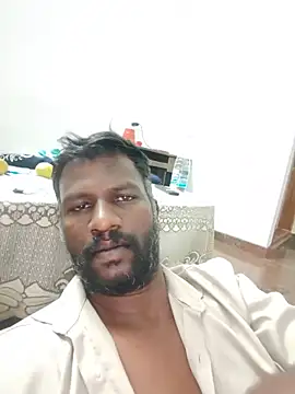 צ'אט XXX בשידור חי של Paramkeerthi