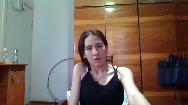 NickiKisinger Live XXX Chat
