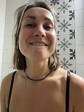 Jack-Alice লাইভ XXX চ্যাট