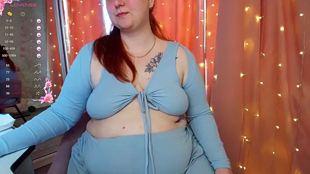 Mia_Bows Adlı Modelin Canlı XXX Sohbeti