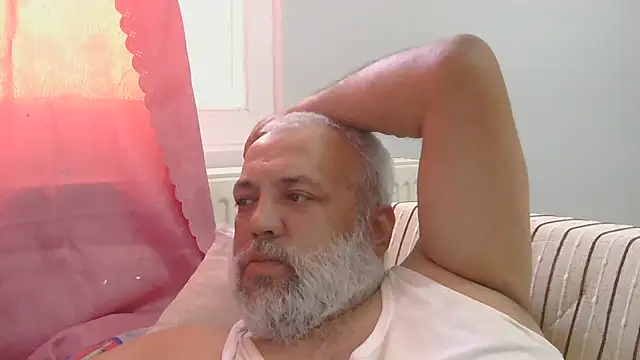 husoizmir Adlı Modelin Canlı XXX Sohbeti