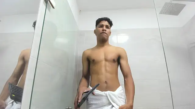 Colby_driscoll's Live XXX Chat