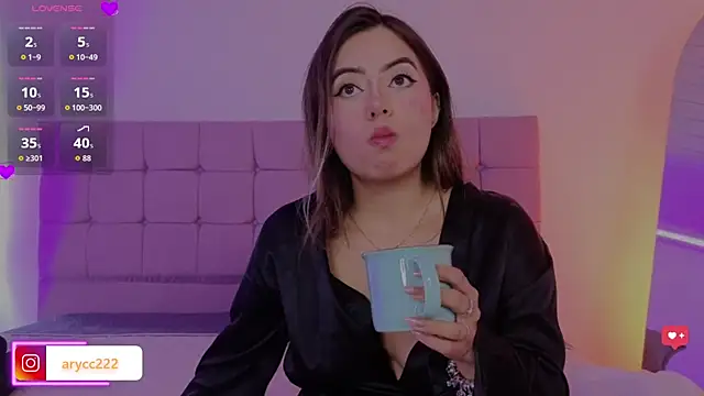 Chat XXX ao vivo de arycooper_