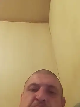 david799179 XXX чат на живо
