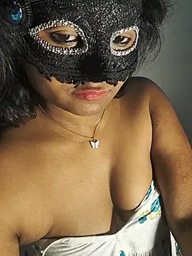 DIRTYSECRET_QUEEN_07's Live XXX Chat