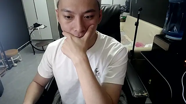 yichen008 现场XXX聊天