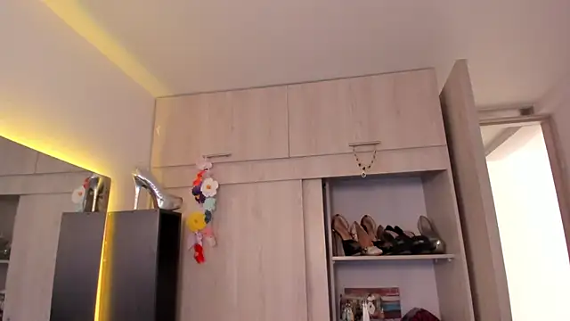 BellaFlaming Live XXX Chat