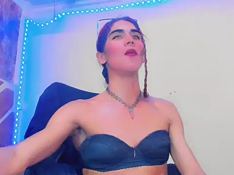 ts_latinaxxxts' Live XXX Chat