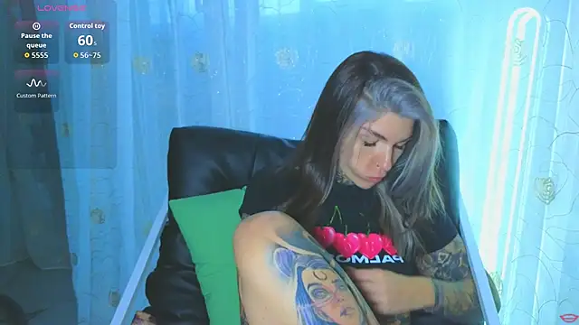 tattooedBabyy Live XXX-chat